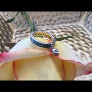 New!  Silpada Island Ring